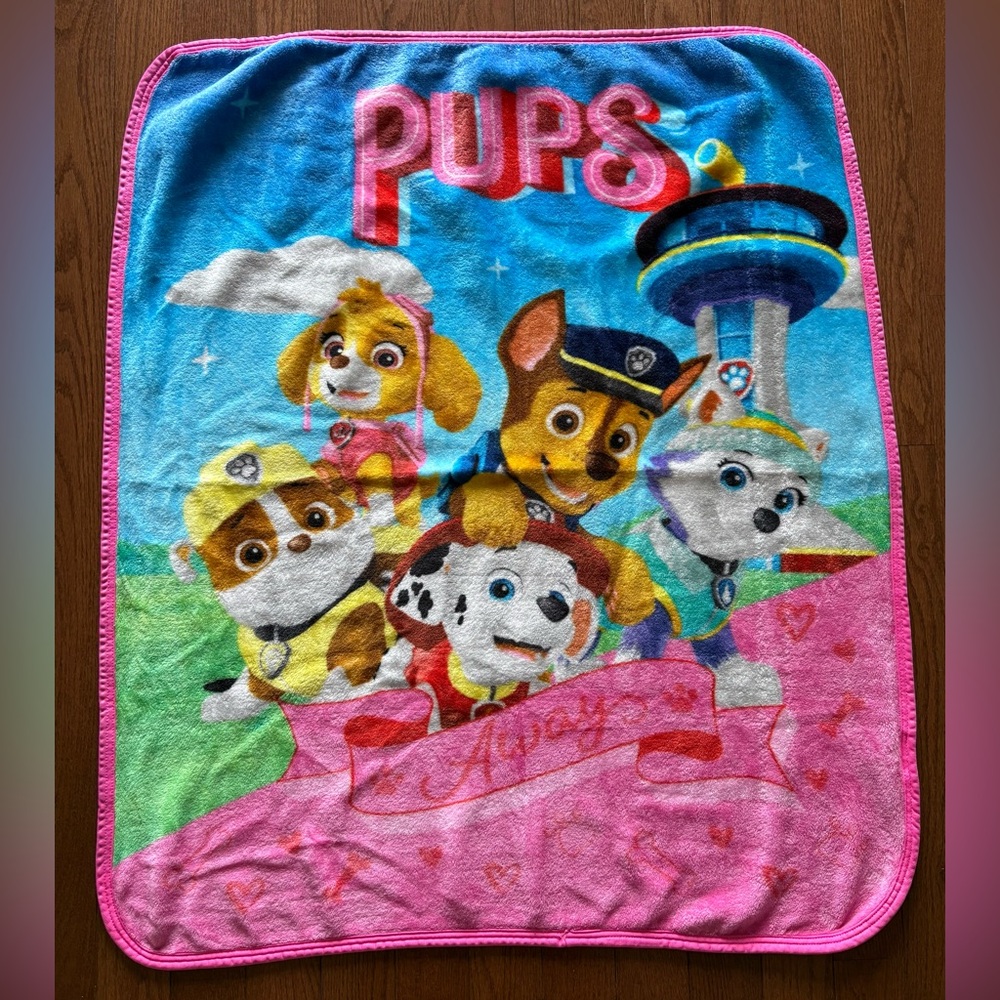 Nickelodeon Paw Patrol Pups Away Throw Blanket, Kids Blanket
